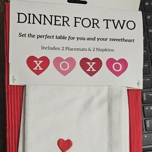 Placemats and napkins